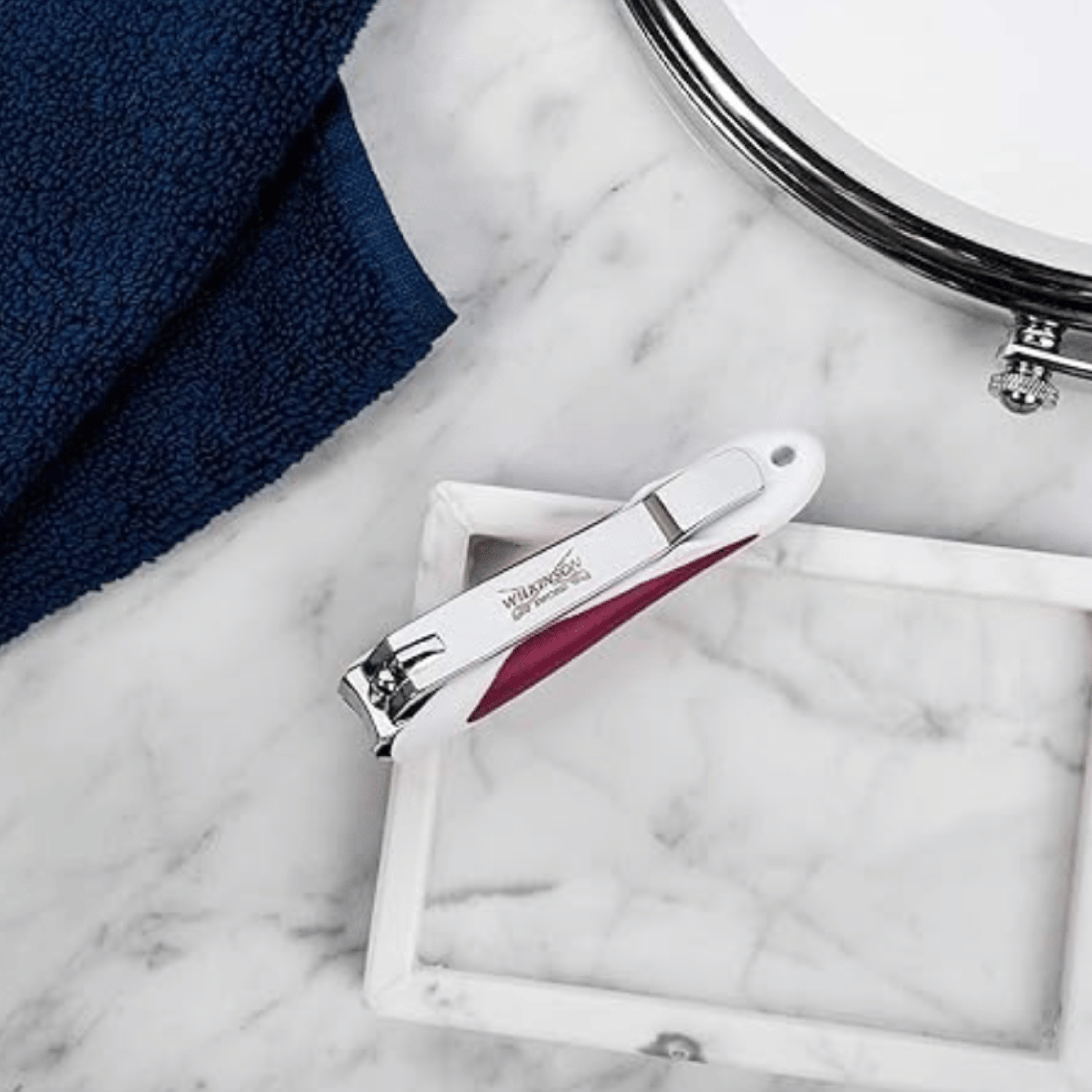 Wilkinson Sword Nagelknipser Pediküre Edelstahl im Badezimmer Anwendung Fußpflege